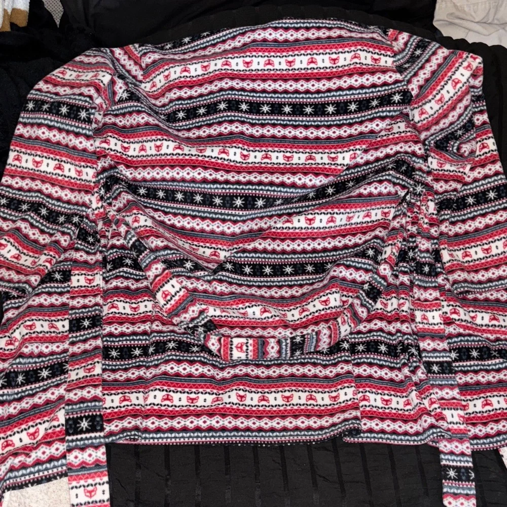 Torrid Multicolor Patterned Fleece Robe - Picture 3 of 3